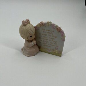 1993 Precious Moments Figurine Plaque Serenity Prayer Girl #530697 Vintage